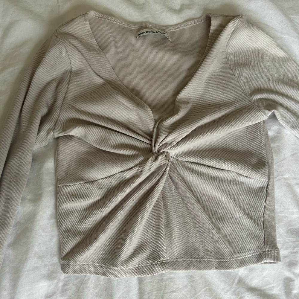 Abercrombie Ribbed Twist Top